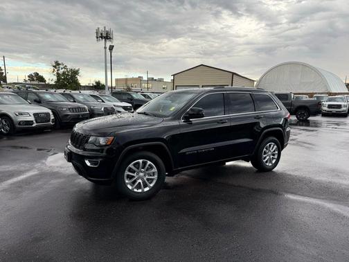 2021 Jeep Grand Cherokee Laredo