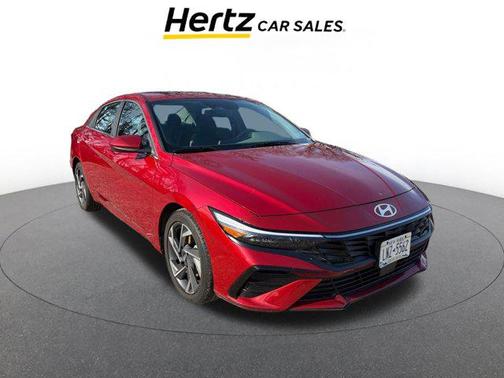 2025 Hyundai ELANTRA SEL