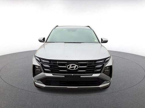 Shimmering Silver 2025 Hyundai TUCSON SEL