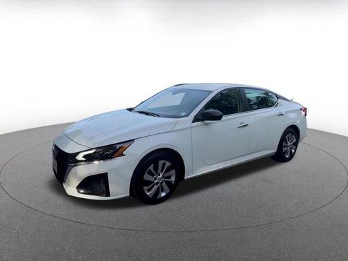 2024 Nissan Altima S FWD