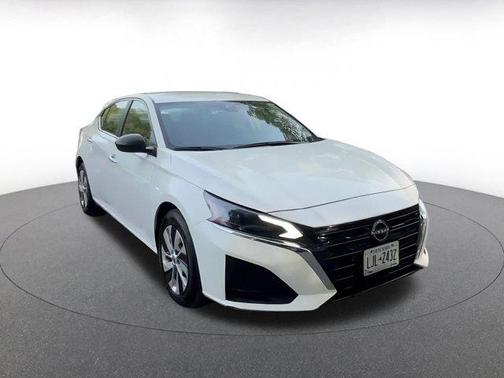 2024 Nissan Altima S FWD