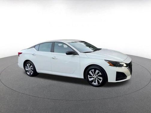 2024 Nissan Altima S FWD