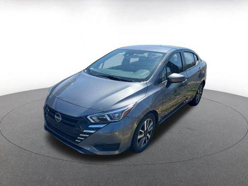 2023 Nissan Versa 1.6 SV
