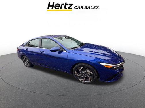 2025 Hyundai ELANTRA SEL