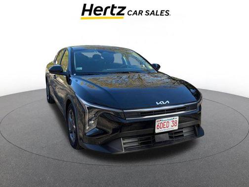 Aurora Black Pearl 2025 Kia K4 LXS
