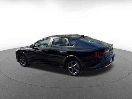 Aurora Black Pearl 2025 Kia K4 LXS