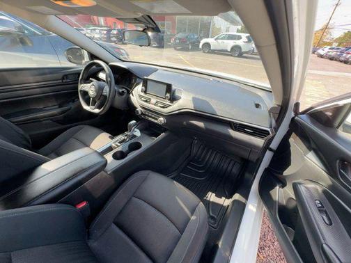 2023 Nissan Altima S FWD
