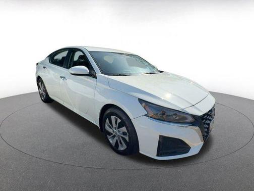 2023 Nissan Altima S FWD