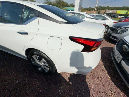 2023 Nissan Altima S FWD