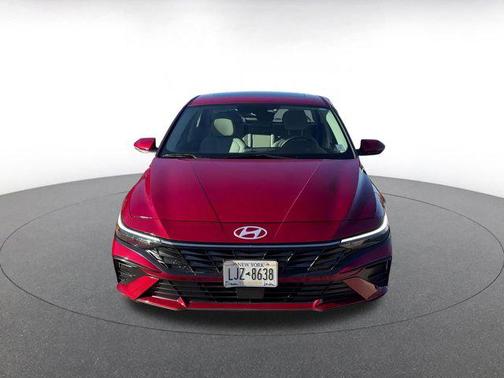 2025 Hyundai ELANTRA HEV Limited