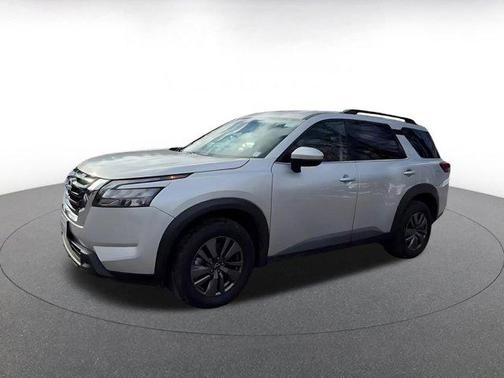 2025 Nissan Pathfinder SV FWD