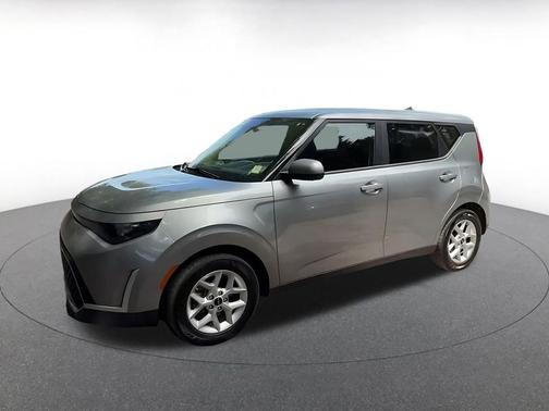 Steel Gray 2025 Kia Soul LX