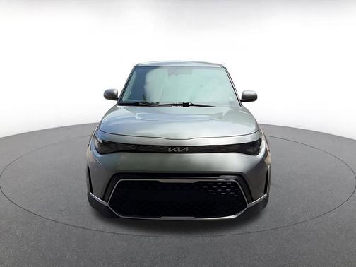 Steel Gray 2025 Kia Soul LX