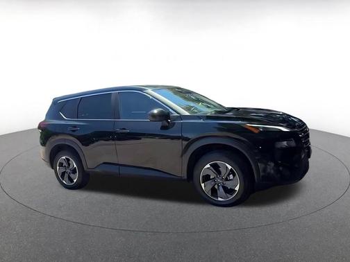 Super Black 2025 Nissan Rogue SV