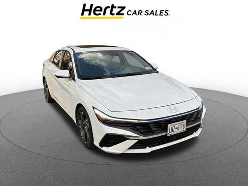2025 Hyundai ELANTRA SEL