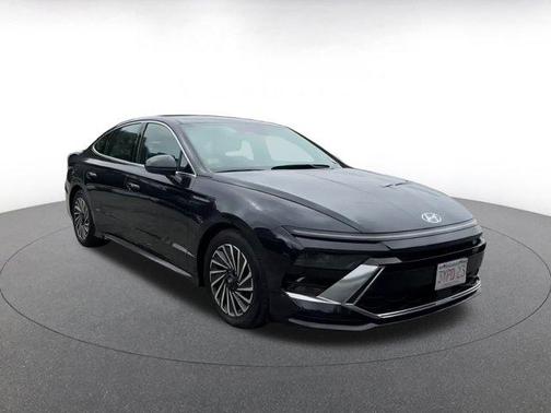 2024 Hyundai SONATA Hybrid SE