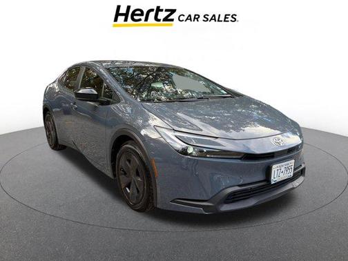 2025 Toyota Prius LE