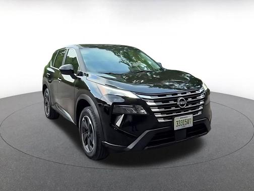 Super Black 2025 Nissan Rogue SV