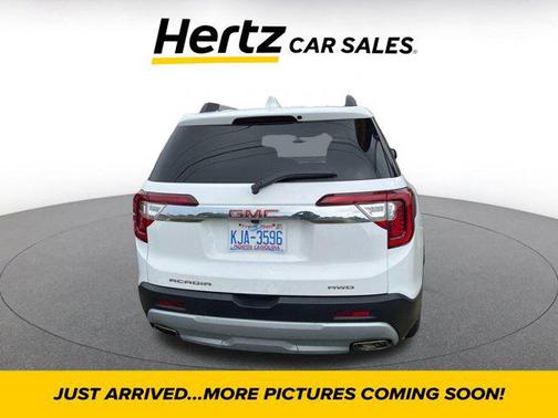 2023 GMC Acadia AWD SLT