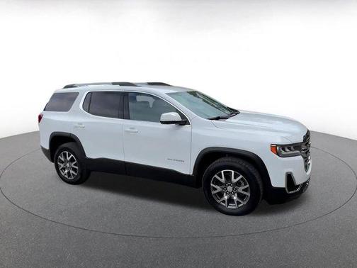 2023 GMC Acadia AWD SLT