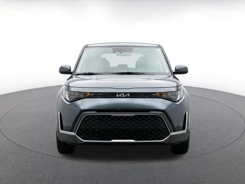 Gravity Gray 2025 Kia Soul LX