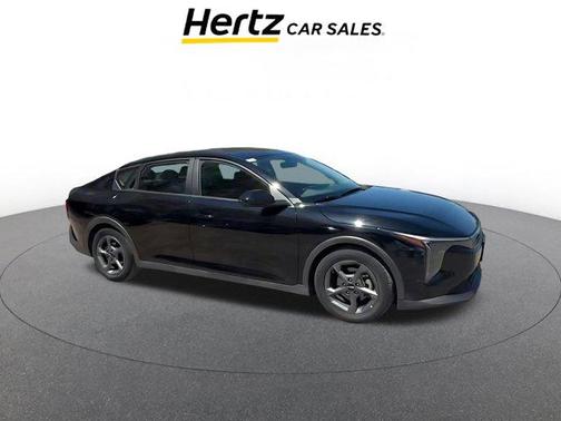 Aurora Black Pearl 2025 Kia K4 LXS