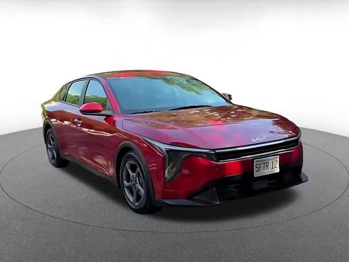 Currant Red 2025 Kia K4 LXS