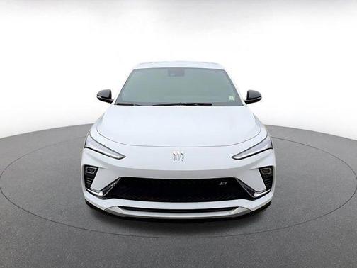 2025 Buick Envista Sport Touring FWD