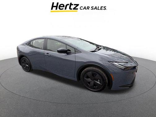 2025 Toyota Prius LE