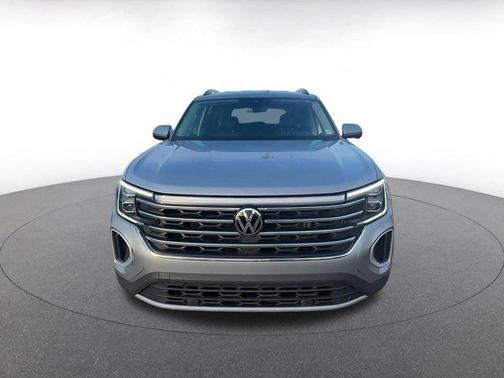 2025 Volkswagen Atlas 2.0T SE w/Technology 4MOTION