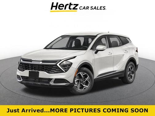 Glacial White Pearl 2025 Kia Sportage LX