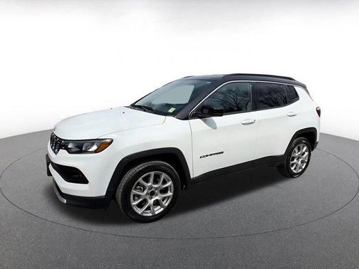 Bright White Clearcoat 2025 Jeep Compass Limited