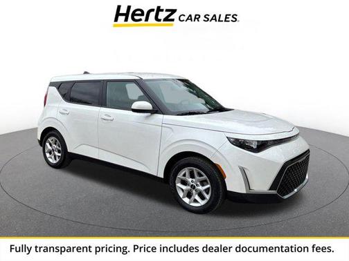Snow White Pearl 2025 Kia Soul LX