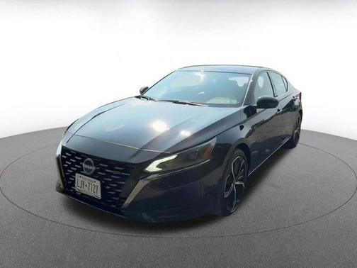 2024 Nissan Altima SR FWD