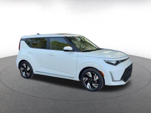 2023 Kia Soul GT-Line