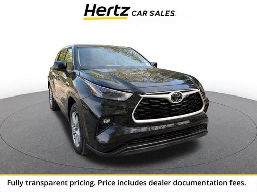 Midnight Black Metallic 2025 Toyota Highlander LE