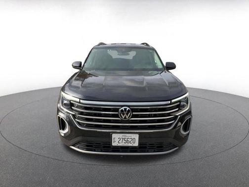 2025 Volkswagen Atlas 2.0T SE w/Technology 4MOTION