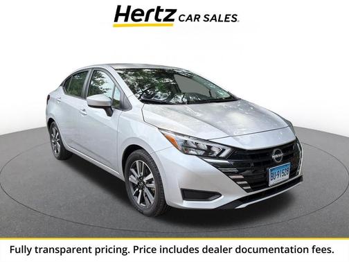 Brilliant Silver Metallic 2025 Nissan Versa 1.6 SV