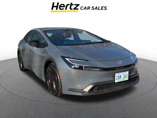 2025 Toyota Prius LE