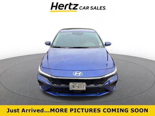 2025 Hyundai ELANTRA SEL
