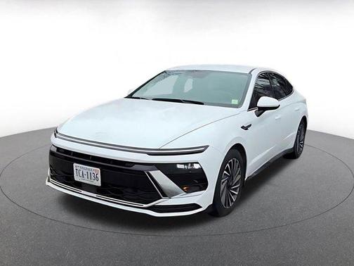 2025 Hyundai SONATA Hybrid SE