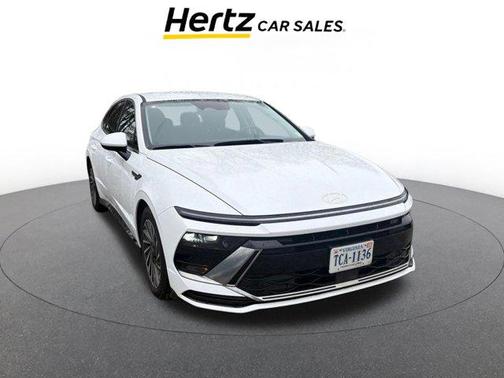 2025 Hyundai SONATA Hybrid SE