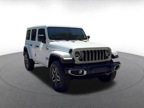Bright White Clearcoat 2025 Jeep Wrangler 4-Door Sahara 4x4