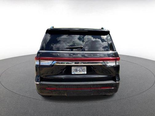 2024 Lincoln Navigator Premiere