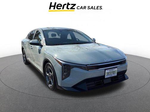 Morning Haze 2025 Kia K4 LXS