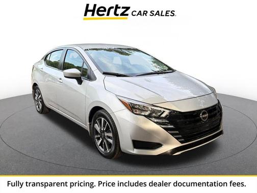 Brilliant Silver Metallic 2025 Nissan Versa 1.6 SV