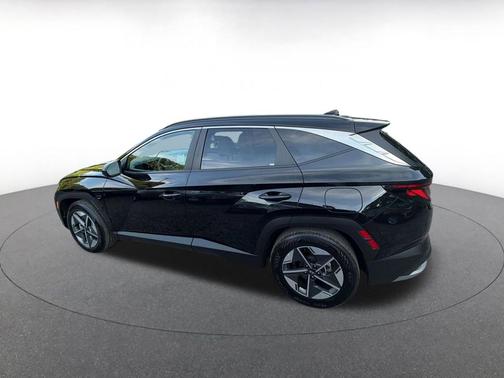 Phantom Black 2025 Hyundai TUCSON SEL