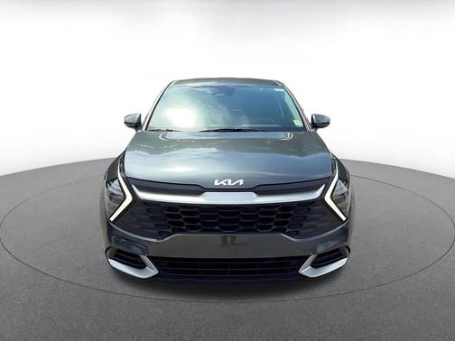 Gravity Gray 2025 Kia Sportage LX