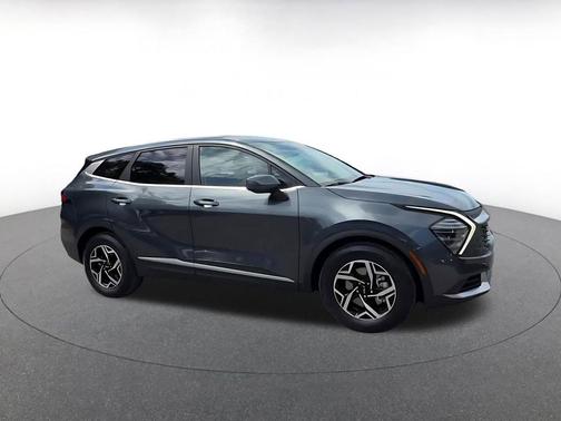 Gravity Gray 2025 Kia Sportage LX