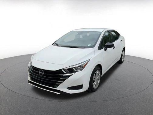 2024 Nissan Versa 1.6 S